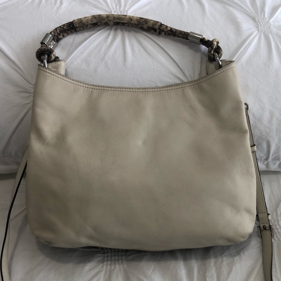 EVERYTHING MUST GO: MICHAEL KORS SNAKE PURSE - Picture 3 of 8